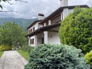 Villa in Vendita a Borso del Grappa