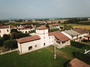 Villa in Vendita a Cassola San Giuseppe