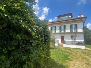 Villa in vendita a Chieri