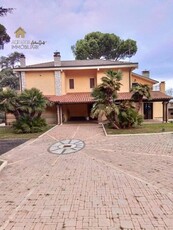 Villa in Vendita a Monte Compatri Monte Compatri