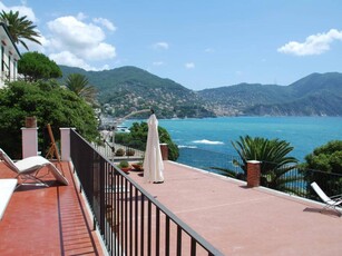 Villa in vendita a Recco