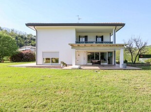 Villa in Vendita a Torreglia Torreglia