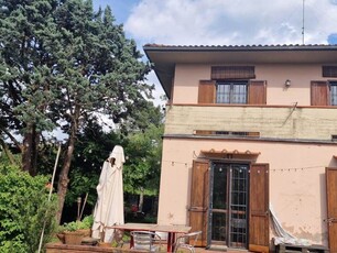Villa in Vendita a Vaglia, Pratolino