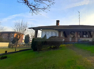 Villa in vendita Pavia