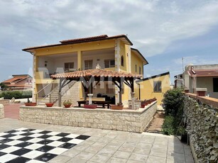 Villa in vendita Ragusa