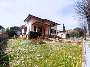 Villa in vendita Siena