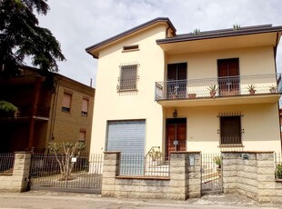 Villa unifamiliare in vendita a Bastia Umbra