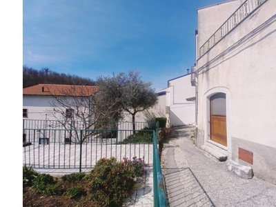 Affitto Casa Vacanze a Filignano, Frazione Borgo Mastrogiovanni, Via Mastrogiovanni 9