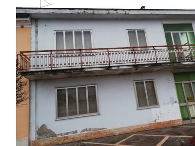 Casa indipendente in vendita a Villa Bartolomea, Corso Arnaldo Fraccaroli 28