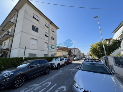 Quadrilocale in vendita in via nino bixio, Viareggio