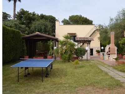 Affitto Villa Vacanze a Matino, Frazione Casa Frasca