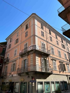Vendita Appartamento Via Garetti, Asti