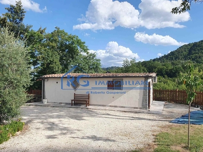 Rustico casale in Località Uncino a Bagnoregio