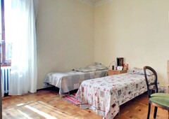 Letto in affitto in appartamento con 3 camere da letto Oltrarno, Firenze