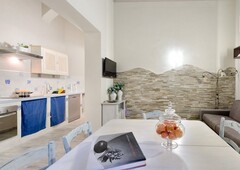 Grazioso appartamento con 3 camere da letto in affitto a Santa Croce, Firenze