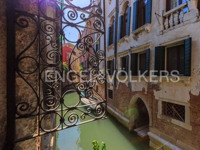 Appartamento di prestigio in vendita Calle dei Boteri, Venezia, Veneto