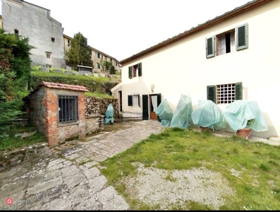 Casa singola in Via Livi Leone a Montecatini Terme