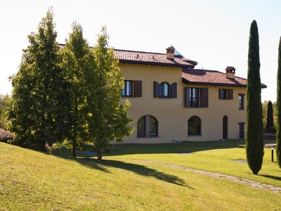 Esclusiva villa di 1000 mq in vendita San Fermo della Battaglia, Como, Lombardia