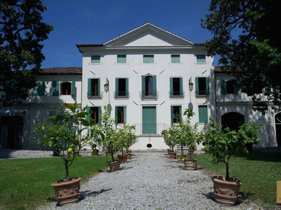 Villa di 700 mq in vendita Dolo, Italia