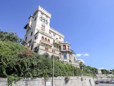 Appartamento di lusso di 105 m² in vendita Via V Maggio, 77A, Genova, Liguria