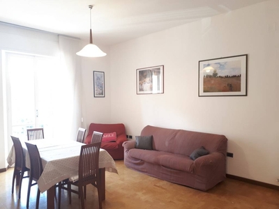 Appartamento in Via Luigi Badia, Teramo, 5 locali, 1 bagno, 162 m²