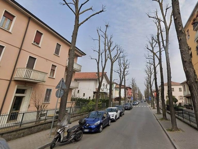 Appartamento indipendente in Via Stradella in zona Infrangibile a Piacenza