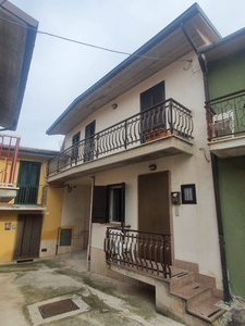 Casa indipendente in Garrufo, Campli, 5 locali, 3 bagni, 130 m²