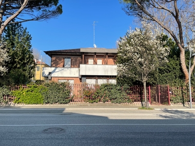 Casa indipendente in vendita Ancona