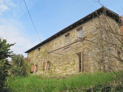 Lussuoso casale in vendita Via dell'Ardito, Villafranca in Lunigiana, Toscana