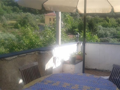 Mansarda a Varazze, 3 locali, 1 bagno, 113 m², 1° piano in vendita