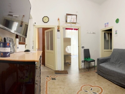 Quadrilocale in Ad v Torino, Savona, 1 bagno, 83 m², 1° piano