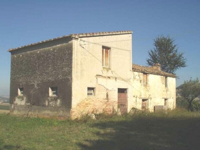 Rustico in Villa Penna, Bellante, 4 locali, 1 bagno, giardino privato