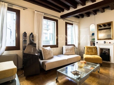 Prestigioso appartamento di 114 m² in vendita Campo Santa Maria Formosa, Venezia, Veneto