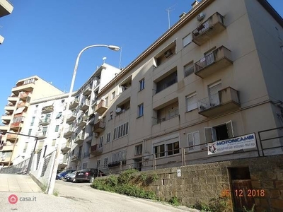 Appartamento in Vendita in Viale Trieste 113 a Caltanissetta