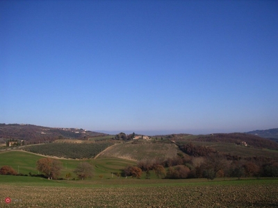 Negozio/Locale commerciale in Vendita in a Siena