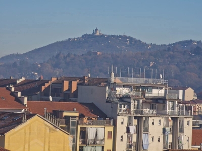 Bilocale in Vendita a Torino, 85'000€, 60 m²