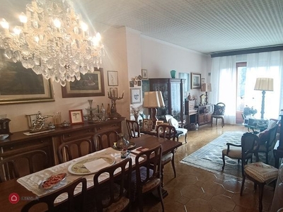 Casa indipendente in Vendita in Via Padre Reginaldo Giuliani a Prato