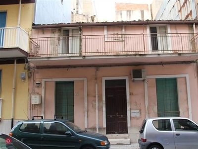 Casa indipendente in Vendita in Via Archimede a Ragusa