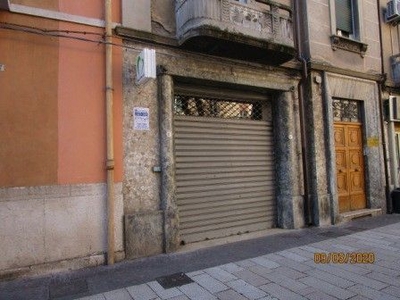 Negozio/Locale commerciale in Vendita in Corso Giuseppe Garibaldi a Foggia