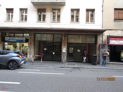 Negozio/Locale commerciale in Vendita in Via Piave 3 a Varese