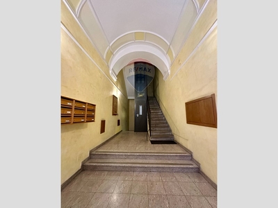 Quadrilocale in Vendita a Trieste, zona Centro, 329'000€, 170 m²