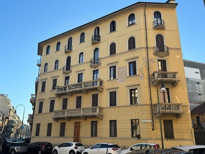 Trilocale in Vendita a Torino, zona San Paolo, 110'000€, 70 m²