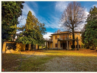 Villa in Vendita in Via Cesare Correnti 26 a Bergamo