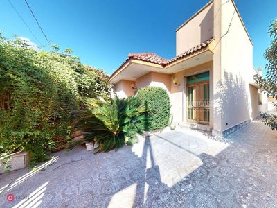 Villa in Vendita in Via dei Bianchi Pittori 3 a Lecce