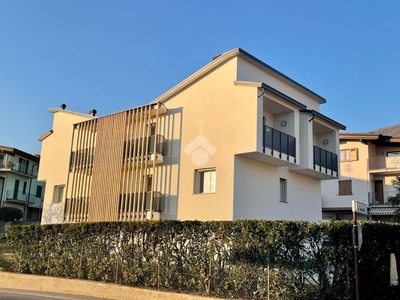 Appartamento in vendita a Casnigo
