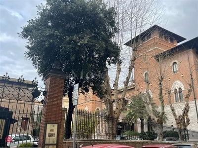 Appartamento in Vendita in Piazza Sallustio a Roma