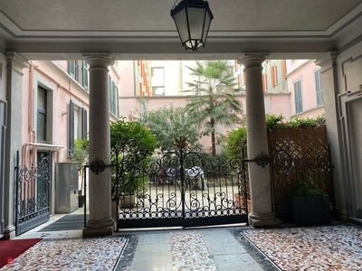 Appartamento in Vendita in Via Antonio Kramer a Milano
