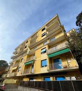 Appartamento in Vendita in Via Aurelio Robino 55 a Genova