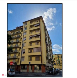 Appartamento in Vendita in Via Caduti di Cefalonia 26 a Firenze