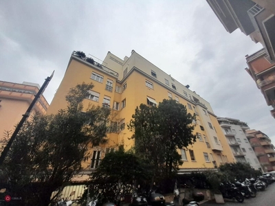 Appartamento in Vendita in Via DEGLI ORTI GIANICOLENSI a Roma